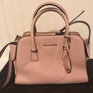 Michael Kors 👜- BLUSH